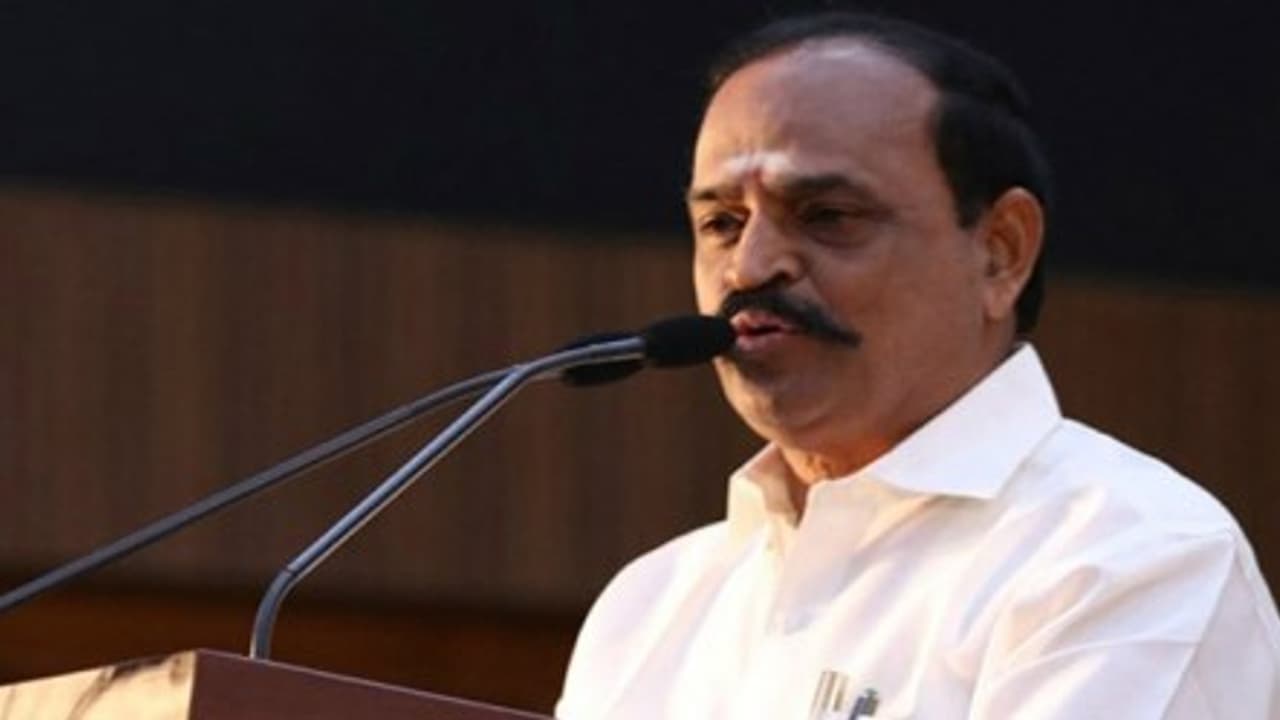 2021ல் மட்டுமல்ல... 2071 லும் அதிமுக ஆட்சிதான்... தமிழக அமைச்சர் தாறுமாறு கணிப்பு..! 2021ல் மட்டுமல்ல... 2071 லும் அதிமுக ஆட்சிதான்... தமிழக அமைச்சர் தாறுமாறு கணிப்பு..!