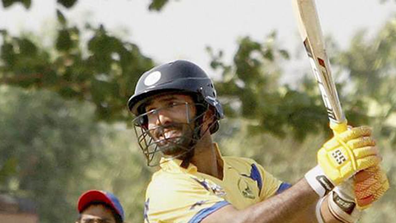 ദിനേശ് കാർത്തിക് ഇന്ത്യന് ടെസ്റ്റ് ടീമിൽ ദിനേശ് കാർത്തിക് ഇന്ത്യന് ടെസ്റ്റ് ടീമിൽ