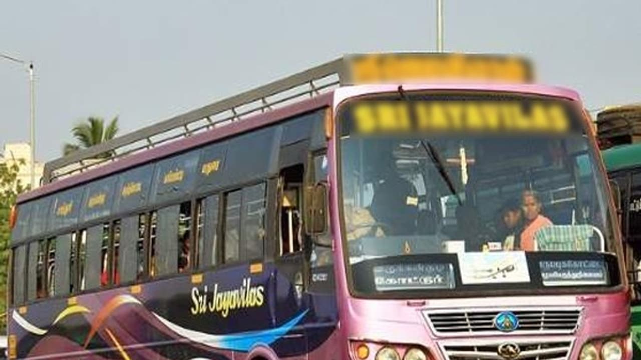 ഇറങ്ങും മുമ്പ് ബസെടുത്തു, മകള് വീണു; ചോദ്യം ചെയ്ത അച്ഛനെ ഉന്തിയിട്ടു, കാലില് ബസ് കയറ്റി! ഇറങ്ങും മുമ്പ് ബസെടുത്തു, മകള് വീണു; ചോദ്യം ചെയ്ത അച്ഛനെ ഉന്തിയിട്ടു, കാലില് ബസ് കയറ്റി!