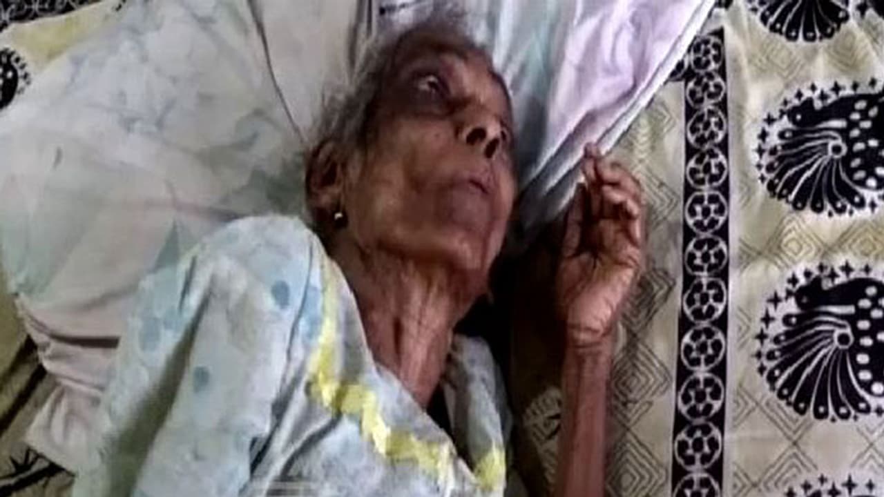 ഹോം നേഴ്സ് അടിക്കുകയും മുഖത്തേയ്ക്ക് തുപ്പുകയും ചെയ്തെന്ന് 91കാരി വീഡിയോ ഹോം നേഴ്സ് അടിക്കുകയും മുഖത്തേയ്ക്ക് തുപ്പുകയും ചെയ്തെന്ന് 91കാരി വീഡിയോ