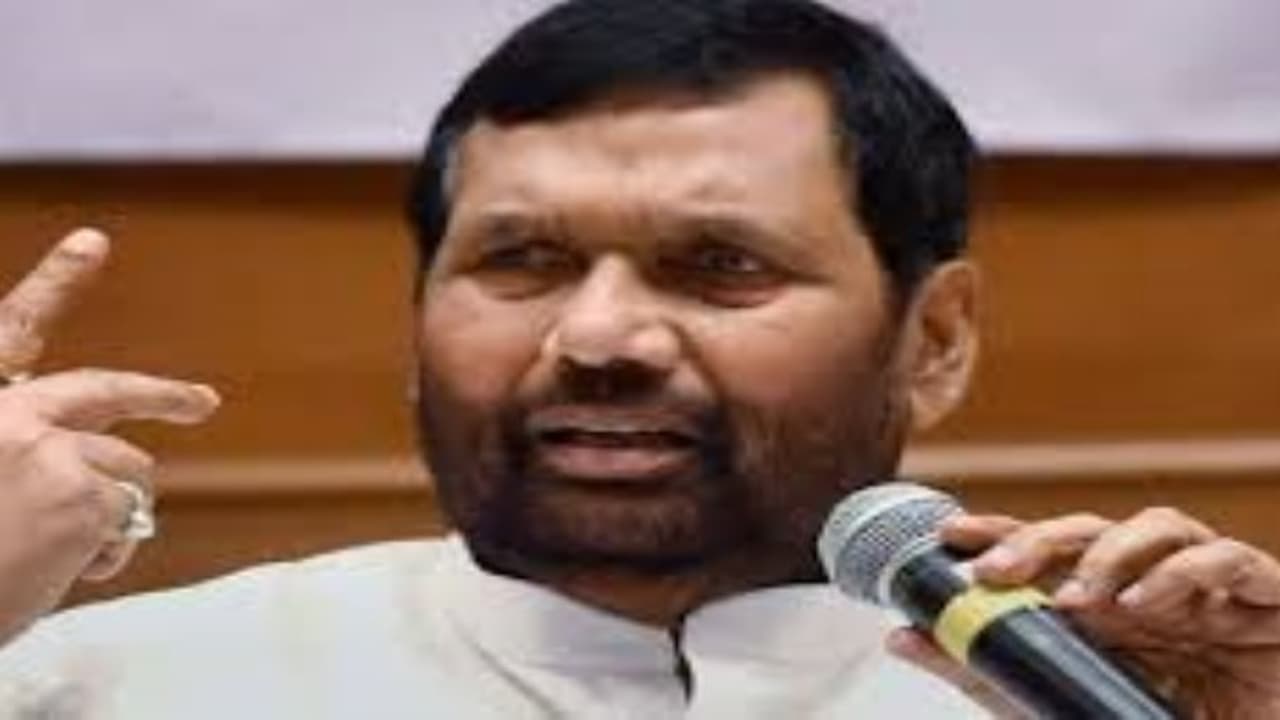 மானியத்தைக் கூட மக்கள் பார்க்குமாறு எழுதி வேண்டுமாம்…ரேஷன் கடைகளுக்கு மத்திய அரசு உத்தரவு…. மானியத்தைக் கூட மக்கள் பார்க்குமாறு எழுதி வேண்டுமாம்…ரேஷன் கடைகளுக்கு மத்திய அரசு உத்தரவு….