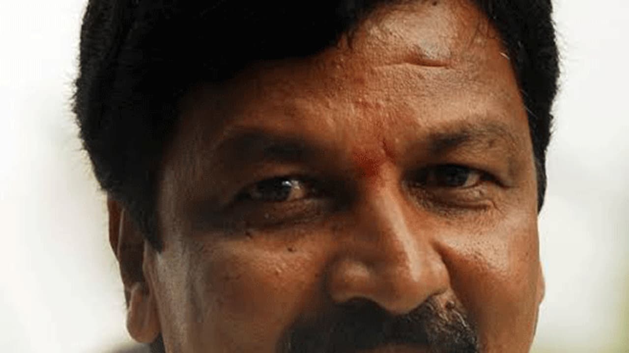 ಐಟಿ ಇಲಾಖೆ ಹೇಳುತ್ತಿರುವುದು ಎಲ್ಲಾ ಸತ್ಯವಲ್ಲ: ರಮೇಶ್ ಜಾರಕಿಹೊಳಿ ಐಟಿ ಇಲಾಖೆ ಹೇಳುತ್ತಿರುವುದು ಎಲ್ಲಾ ಸತ್ಯವಲ್ಲ: ರಮೇಶ್ ಜಾರಕಿಹೊಳಿ