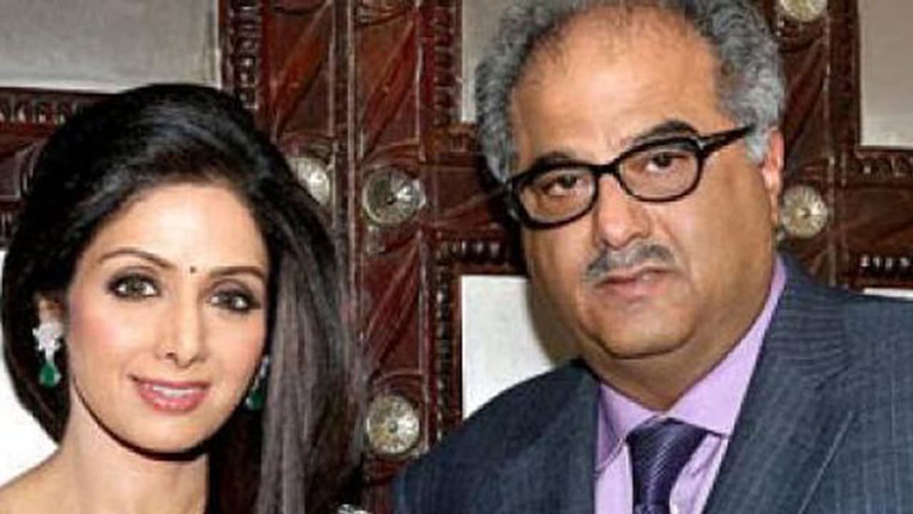 ಆರ್ಥಿಕ ಸಮಸ್ಯೆಯಿಂದ ಬಳಲುತ್ತಿದ್ದರಾ ಶ್ರೀದೇವಿ..? ಸ್ಫೋಟಕ ಮಾಹಿತಿ ಬಿಚ್ಚಿಟ್ಟ ಅಂಕಲ್..! ಆರ್ಥಿಕ ಸಮಸ್ಯೆಯಿಂದ ಬಳಲುತ್ತಿದ್ದರಾ ಶ್ರೀದೇವಿ..? ಸ್ಫೋಟಕ ಮಾಹಿತಿ ಬಿಚ್ಚಿಟ್ಟ ಅಂಕಲ್..!