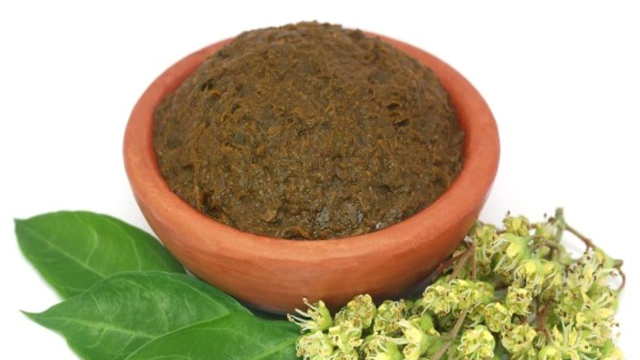 இந்த ஐந்து முக்கியமான பிரச்சனைகளுக்கும் தீர்வு ஒன்றுதான் மருதாணி... இந்த ஐந்து முக்கியமான பிரச்சனைகளுக்கும் தீர்வு ஒன்றுதான் மருதாணி...