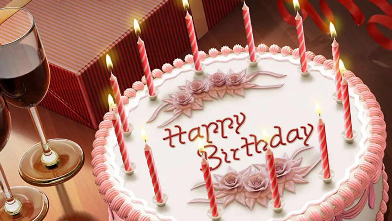 హాట్సాప్: కేరళ వరద బాధితులకు బంగారు కేక్‌ను అమ్మిన ప్రణతి