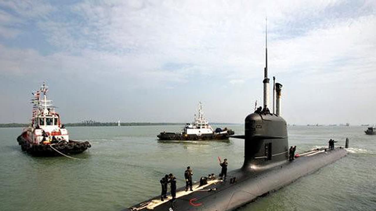 Pak to acquire eight attack submarines from China Pak to acquire eight attack submarines from China