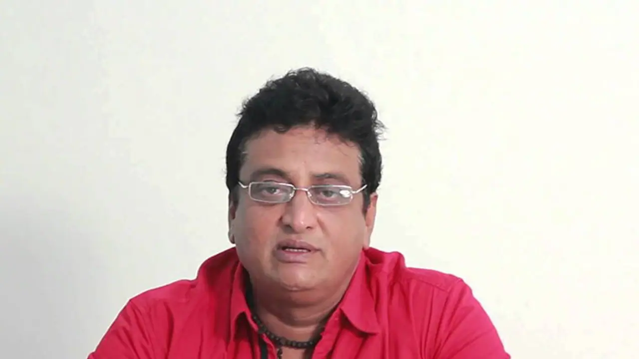 మహిళలపై వ్యాఖ్యలు, రాజీనామా: తొలిసారి తిరుమలకు వచ్చిన పృథ్వీరాజ్ మహిళలపై వ్యాఖ్యలు, రాజీనామా: తొలిసారి తిరుమలకు వచ్చిన పృథ్వీరాజ్