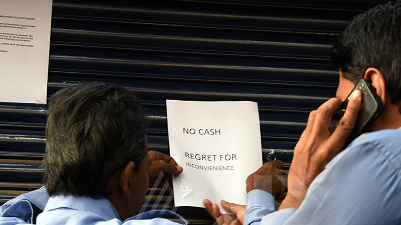 [ವೈರಲ್ ವಿಡಿಯೋ] ನೋಟು ನಿಷೇಧ: ಪ್ರಧಾನಿ ಮೋದಿಯನ್ನು ಟೀಕಿಸುವ ಮಗು!