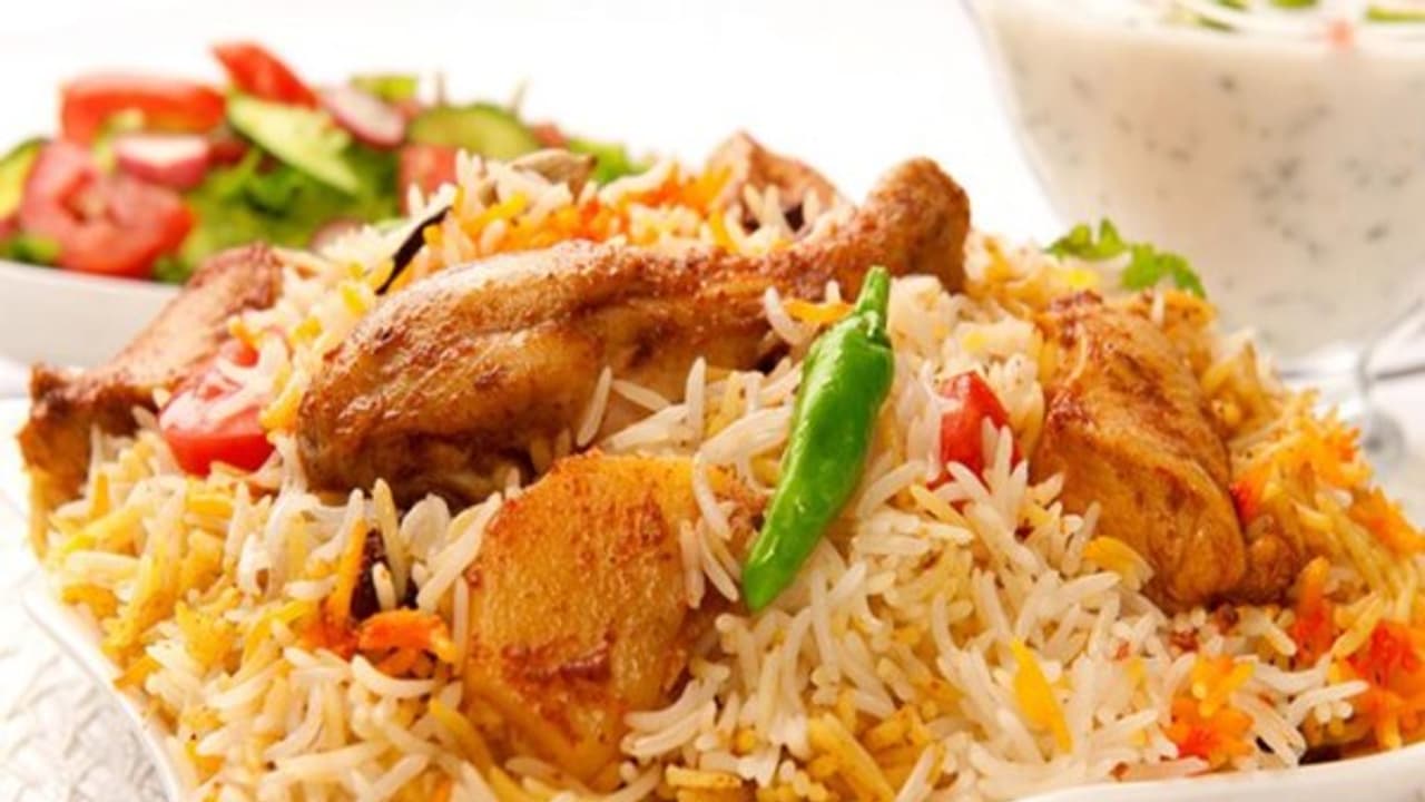 స్నేహితుల మధ్య చిచ్చుపెట్టిన బిర్యానీ... యువకుడు మృతి స్నేహితుల మధ్య చిచ్చుపెట్టిన బిర్యానీ... యువకుడు మృతి