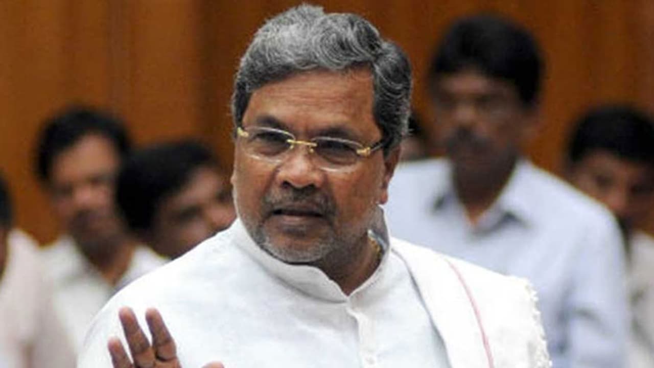 ರೈತರಿಗೆ 671 ಕೋಟಿ ಬಿಡುಗಡೆಗೆ ಸಿಎಂ ಆದೇಶ ರೈತರಿಗೆ 671 ಕೋಟಿ ಬಿಡುಗಡೆಗೆ ಸಿಎಂ ಆದೇಶ