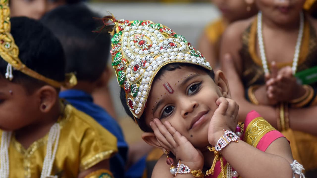 ಕೊರೋನಾ ಆತಂಕ: ಈ ವರ್ಷ ಆನ್‌ಲೈನ್‌ನಲ್ಲೇ ಕೃಷ್ಣ ಜನ್ಮಾಷ್ಟಮಿ!