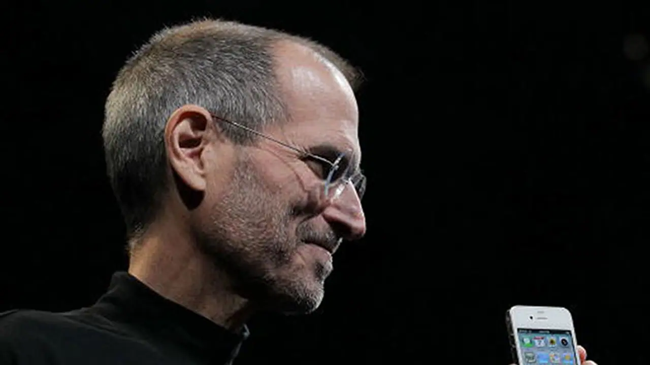 Timeline: iPhone completes 9 years of its glorious journey