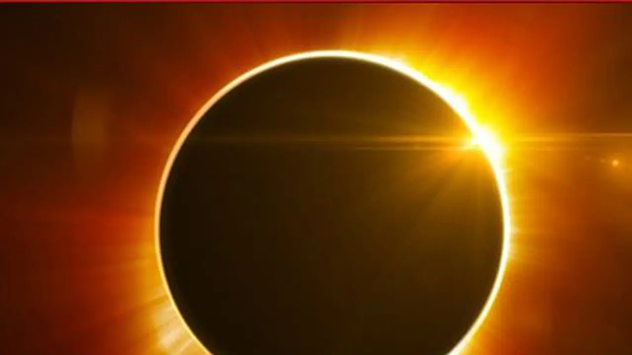 ಲಾರ್ಡ್ ಆಫ್ ದ ರಿಂಗ್ಸ್: ಶತಮಾನದ ಸೂರ್ಯಗ್ರಹಣಕ್ಕೆ ದಿನಗಣನೆ! ಲಾರ್ಡ್ ಆಫ್ ದ ರಿಂಗ್ಸ್: ಶತಮಾನದ ಸೂರ್ಯಗ್ರಹಣಕ್ಕೆ ದಿನಗಣನೆ!