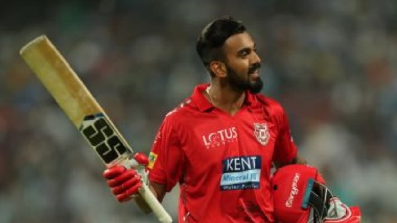 கேஎல் ராகுலை கேப்டனாக்கியது ஏன்..? கிங்ஸ் லெவன் பஞ்சாப் அணியின் பயிற்சியாளர் விளக்கம் கேஎல் ராகுலை கேப்டனாக்கியது ஏன்..? கிங்ஸ் லெவன் பஞ்சாப் அணியின் பயிற்சியாளர் விளக்கம்