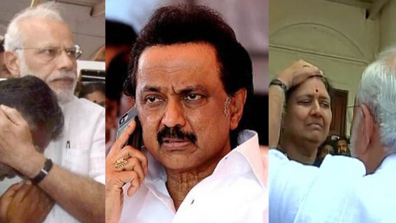 "திமுகவை தட்டி வைக்க அதிமுக உடையக்கூடாது" சசிகலா இல்லாத அதிமுகவை உருவாக்க பாஜக திட்டம்! "திமுகவை தட்டி வைக்க அதிமுக உடையக்கூடாது" சசிகலா இல்லாத அதிமுகவை உருவாக்க பாஜக திட்டம்!