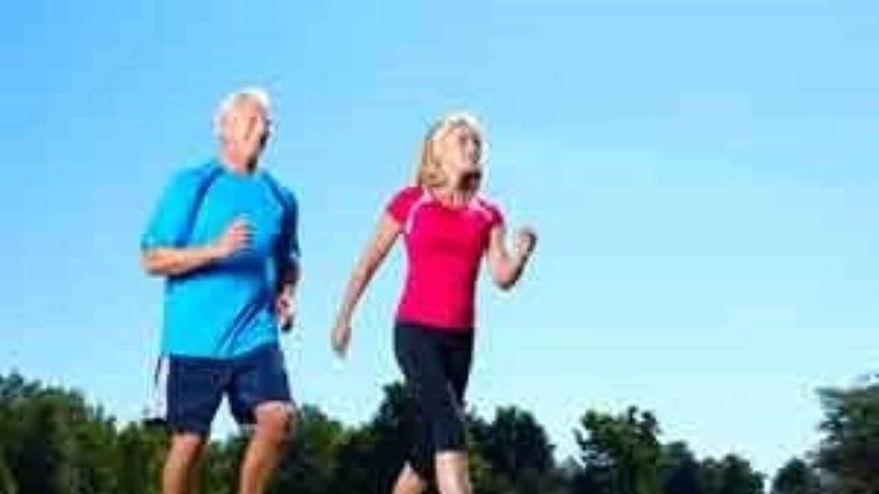 உங்களுக்குத் தெரியுமா? காலையில் 8 மணிக்கு முன்னர் ஜாக்கிங் செய்வது தான் நல்லது… உங்களுக்குத் தெரியுமா? காலையில் 8 மணிக்கு முன்னர் ஜாக்கிங் செய்வது தான் நல்லது…