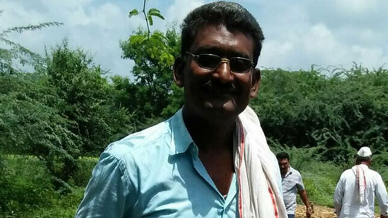 കര്ഷകരെ മഹാരാഷ്ട്രയിലെ പെണ്കുട്ടികള്ക്ക് ഭര്ത്താവായി വേണ്ട ! കാരണമിതാണ് കര്ഷകരെ മഹാരാഷ്ട്രയിലെ പെണ്കുട്ടികള്ക്ക് ഭര്ത്താവായി വേണ്ട ! കാരണമിതാണ്