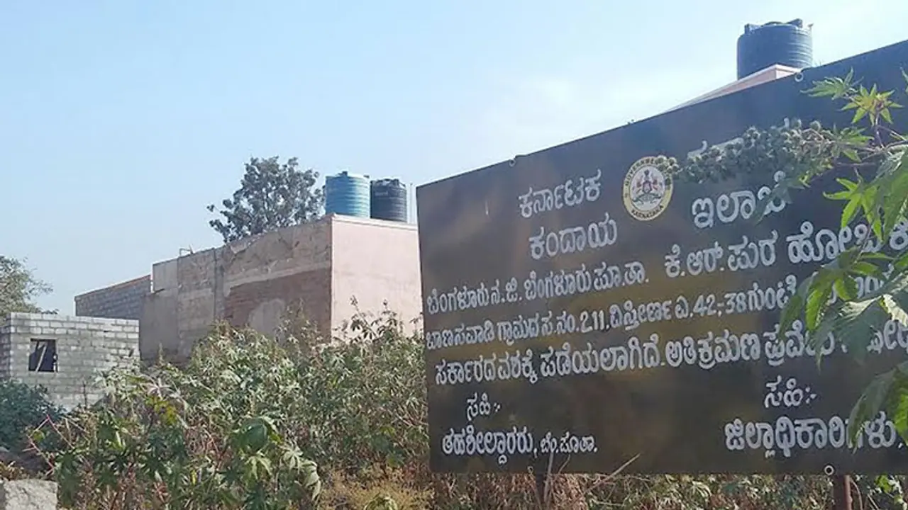 Court asks to maintain status quo, BBMP gives thumbs up for construction Court asks to maintain status quo, BBMP gives thumbs up for construction