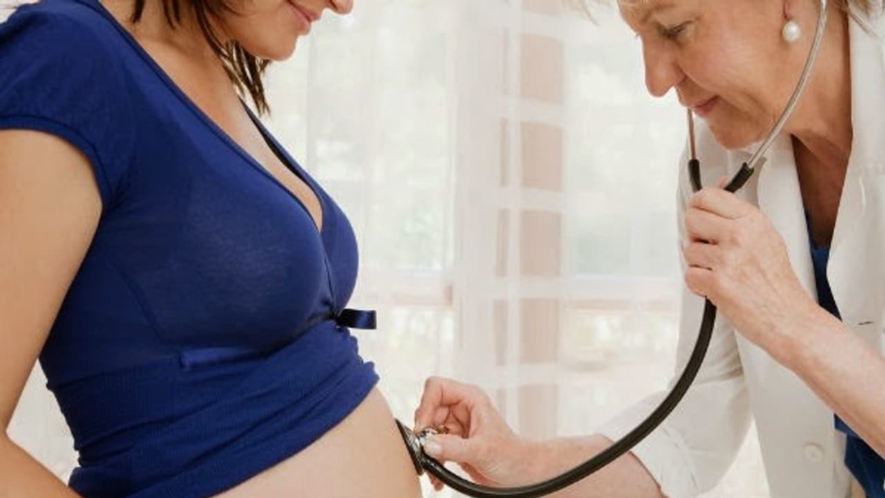 கர்ப்ப காலத்தில் பெண்கள் எதையெல்லாம் செய்யணும்; எதையெல்லாம் செய்யக்கூடாது; ஆண்களும் தெரிஞ்சுக்கலாம்... கர்ப்ப காலத்தில் பெண்கள் எதையெல்லாம் செய்யணும்; எதையெல்லாம் செய்யக்கூடாது; ஆண்களும் தெரிஞ்சுக்கலாம்...