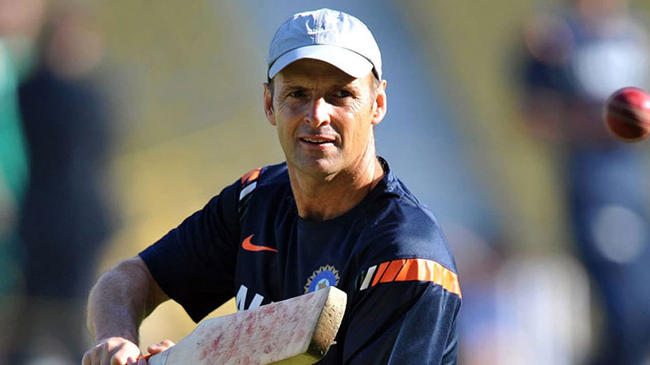 ഇന്ത്യന് വനിതാ ക്രിക്കറ്റ് ടീം പരിശീലകനാവാനില്ലെന്ന് ഗാരി കിര്സ്റ്റന്, ഷാര്ലറ്റ് എഡ്വേര്ഡ്സ് പരിഗണനയില് ഇന്ത്യന് വനിതാ ക്രിക്കറ്റ് ടീം പരിശീലകനാവാനില്ലെന്ന് ഗാരി കിര്സ്റ്റന്, ഷാര്ലറ്റ് എഡ്വേര്ഡ്സ് പരിഗണനയില്