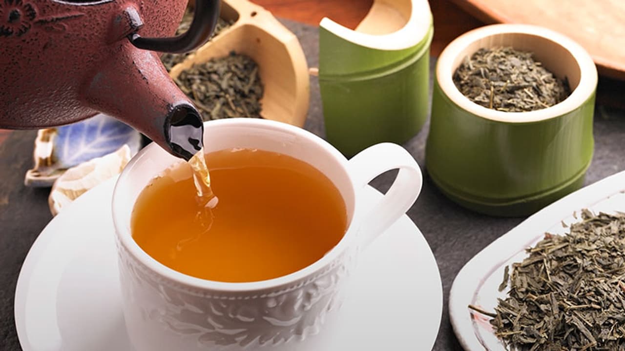 Here's what you should never add to your green tea Here's what you should never add to your green tea
