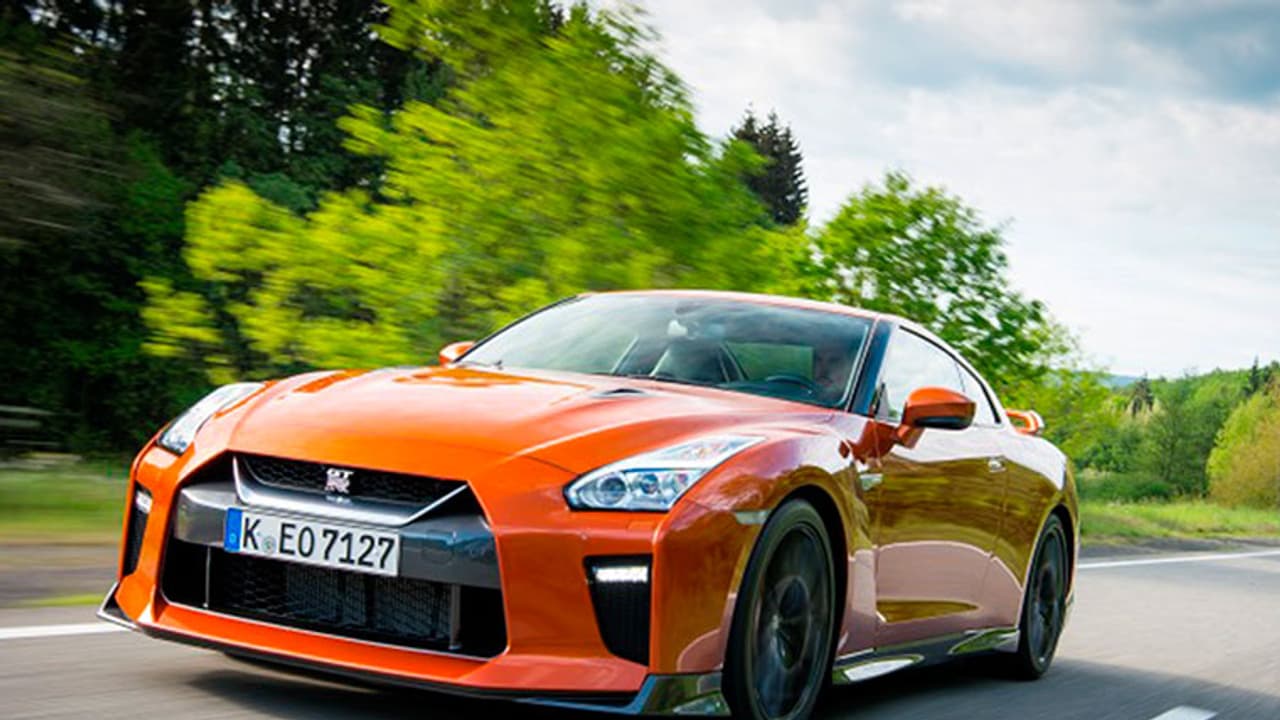 വരുന്നൂ നിസാന്‍ സൂപ്പർകാർ 'ജിടി ആർ