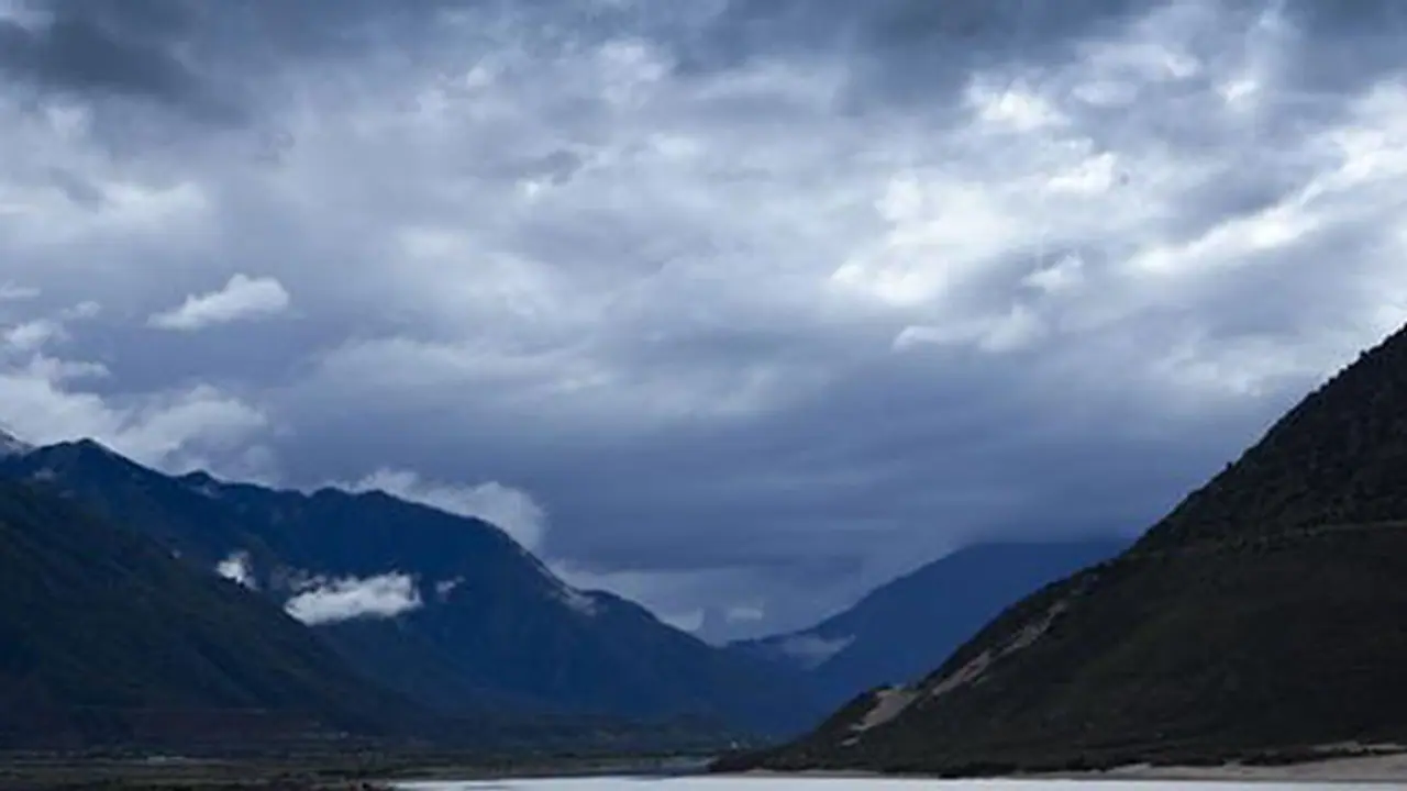 ಬ್ರಹ್ಮಪುತ್ರ ತಿರುಗಿಸಲು ವಿಶ್ವದ ಅತೀ ಉದ್ದದ ಸುರಂಗ ಕೊರೆಯುತ್ತಿದೆ ಚೀನಾ ಬ್ರಹ್ಮಪುತ್ರ ತಿರುಗಿಸಲು ವಿಶ್ವದ ಅತೀ ಉದ್ದದ ಸುರಂಗ ಕೊರೆಯುತ್ತಿದೆ ಚೀನಾ