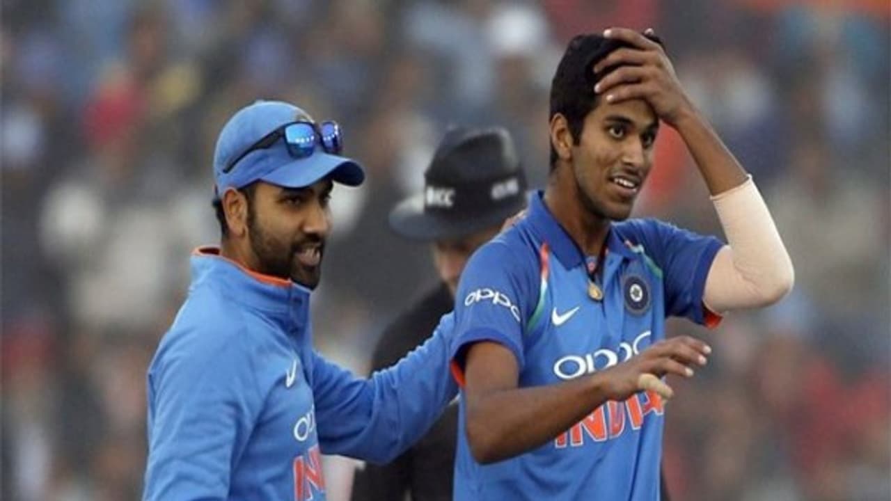 ரோஹித் தலைமையிலான இந்திய அணியில் தமிழக வீரர்களின் ஆதிக்கம் ரோஹித் தலைமையிலான இந்திய அணியில் தமிழக வீரர்களின் ஆதிக்கம்