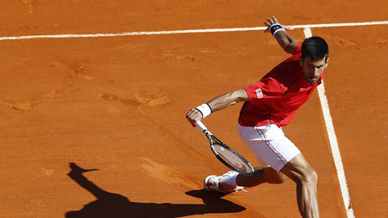 King Djokovic shows feet of clay King Djokovic shows feet of clay