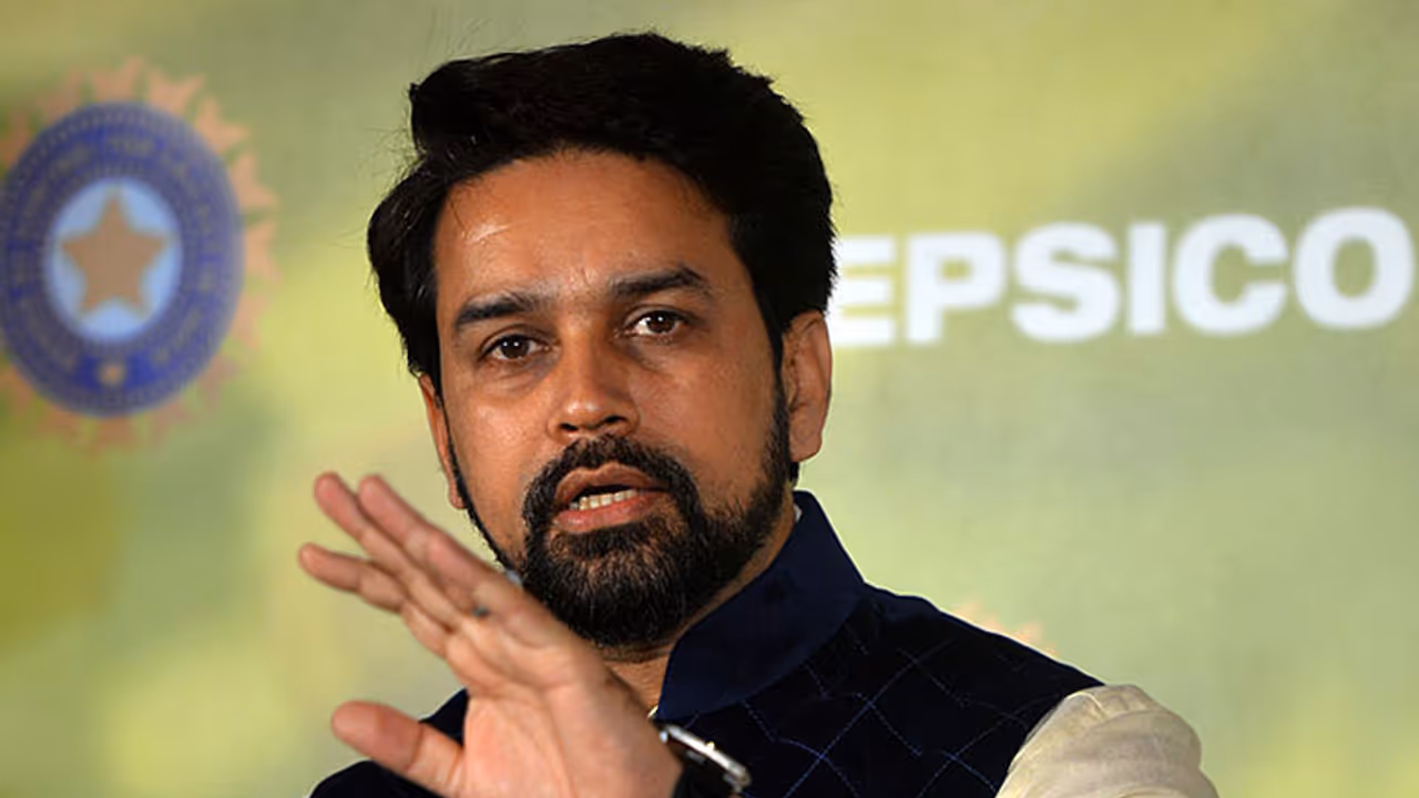 ‘ఆటో’కు గుడ్‌న్యూస్?!: జీఎస్టీ తగ్గింపుకు ప్రపోజల్స్ ఇవ్వండి: అనురాగ్ ఠాకూర్