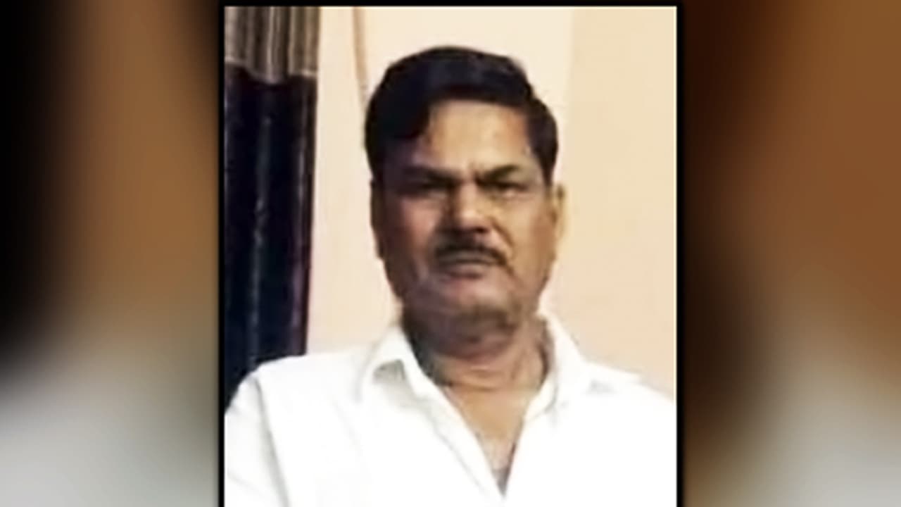 ಯೋಗಿ ಸಿಎಂ ಆದ ಕೆಲ ಗಂಟೆಗಳಲ್ಲೇ ಬಿಎಸ್’ಪಿ ನಾಯಕನ ಹತ್ಯೆ ಯೋಗಿ ಸಿಎಂ ಆದ ಕೆಲ ಗಂಟೆಗಳಲ್ಲೇ ಬಿಎಸ್’ಪಿ ನಾಯಕನ ಹತ್ಯೆ