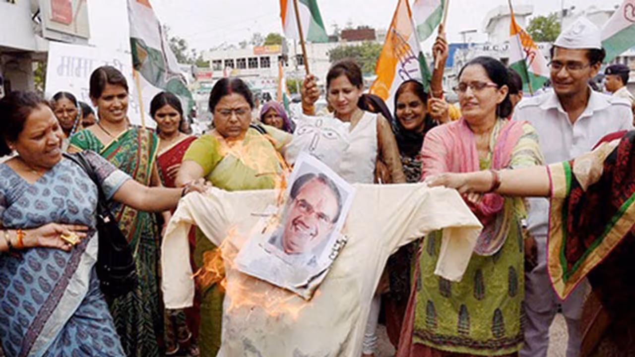 Another Vyapam accused commits suicide in Madhya Pradesh, probe initiated