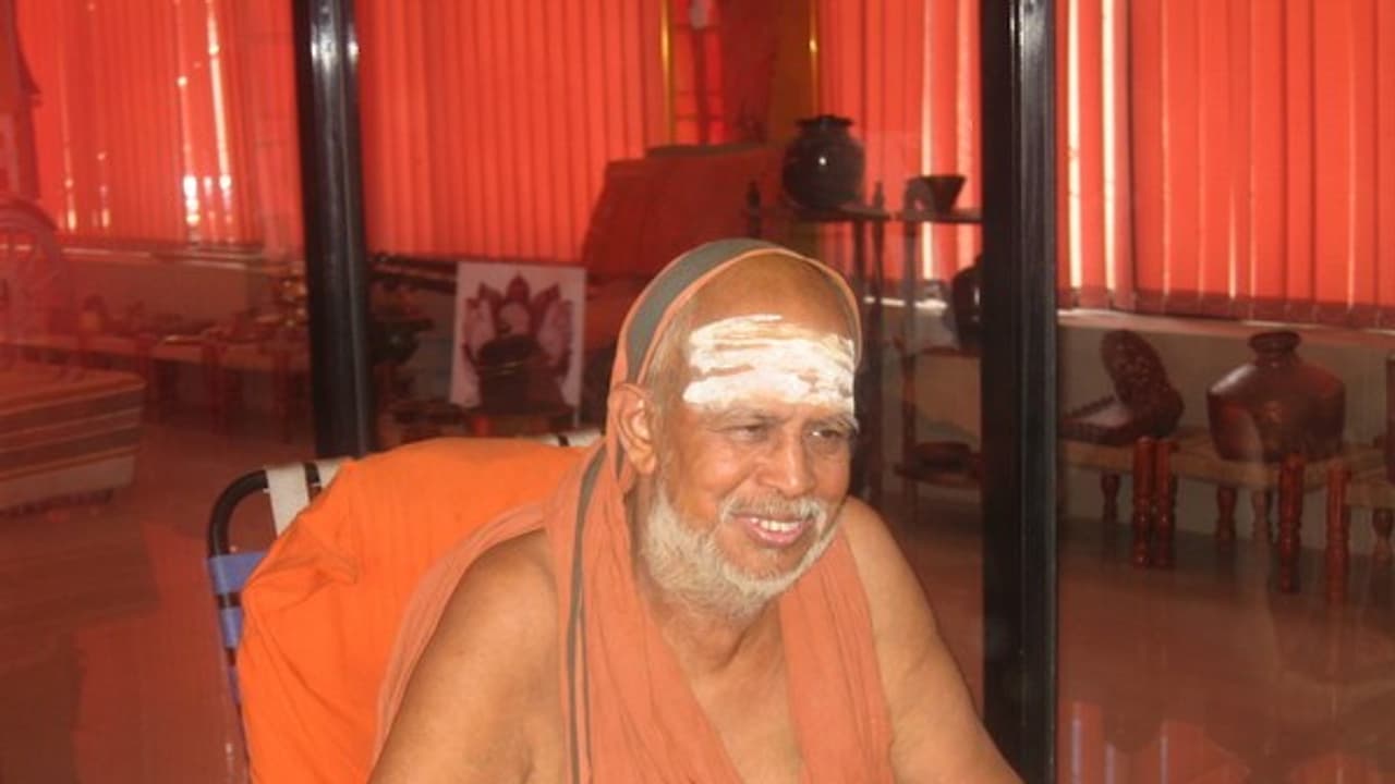 கதற கதற கடைவிரிக்கப்பட்ட ஜெயேந்திரரின் பர்ஷனல் பக்கங்கள்: பெரியவா பற்றிய பெரிய விமர்சனம். கதற கதற கடைவிரிக்கப்பட்ட ஜெயேந்திரரின் பர்ஷனல் பக்கங்கள்: பெரியவா பற்றிய பெரிய விமர்சனம்.