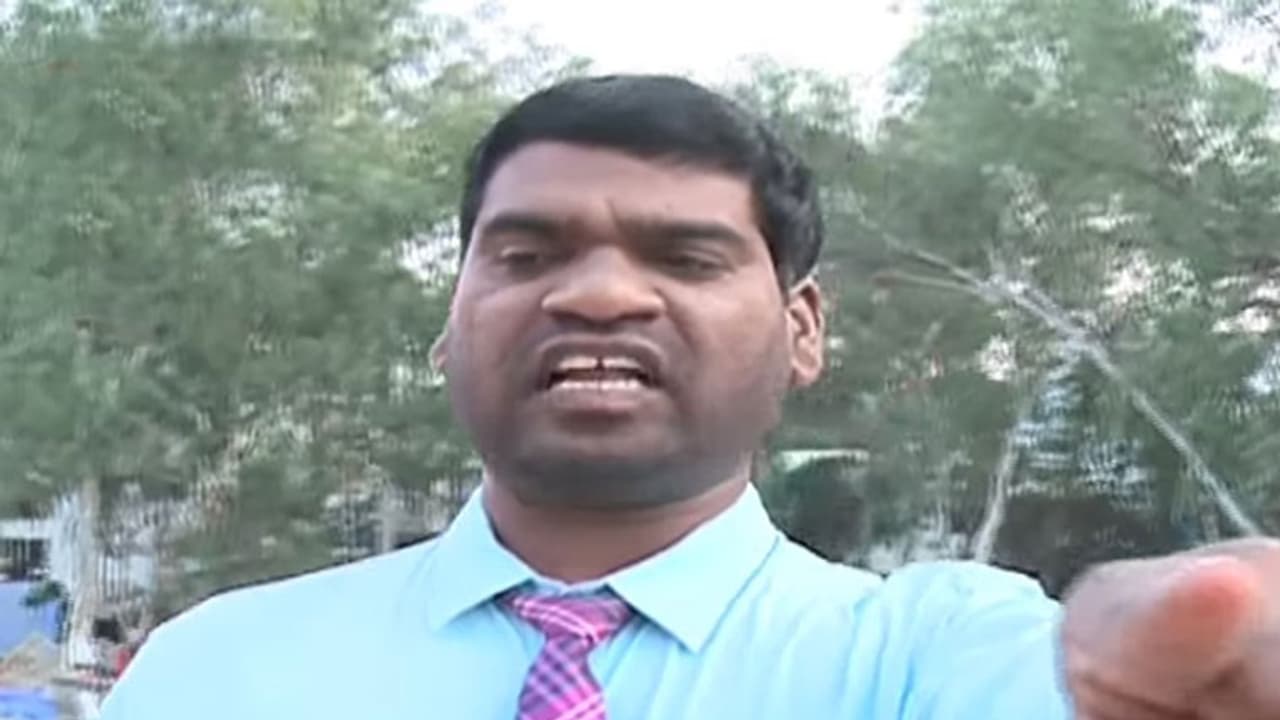 బిత్తిరి సత్తి అను నేను.. మహేష్ ని ఎలా ఇమిటేట్ చేశాడో చూడండి (వీడియో)