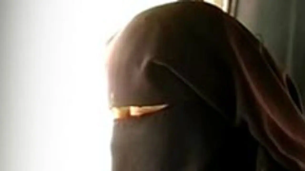 ಪಾಕ್ ಈ ಮಹಿಳೆಯರಿಗಿದೆ ಫ್ರೀಡಂ, ಪರಪುರುಷನ ಜೊತೆ ಓಡಿ ಹೋದ್ರೂ ಕೇಳೋರಿಲ್ಲ 