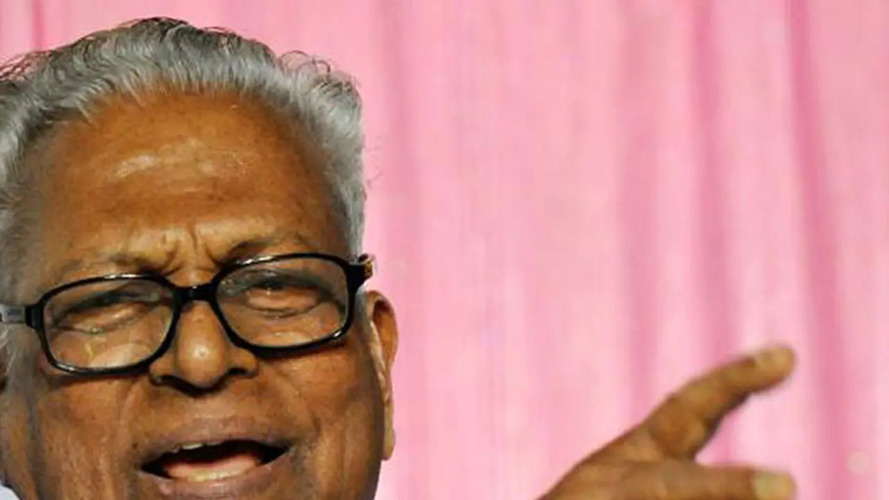 കെഎസ്ആർടിസി പെന്ഷന് കുടിശിക ഉടന് തീര്ക്കണമെന്ന് വി.എസ് കെഎസ്ആർടിസി പെന്ഷന് കുടിശിക ഉടന് തീര്ക്കണമെന്ന് വി.എസ്