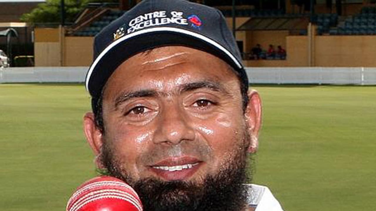 ಆಂಗ್ಲರಿಗೆ ಮುಷ್ತಾಕ್ ಸಲಹೆಗಾರ ಆಂಗ್ಲರಿಗೆ ಮುಷ್ತಾಕ್ ಸಲಹೆಗಾರ