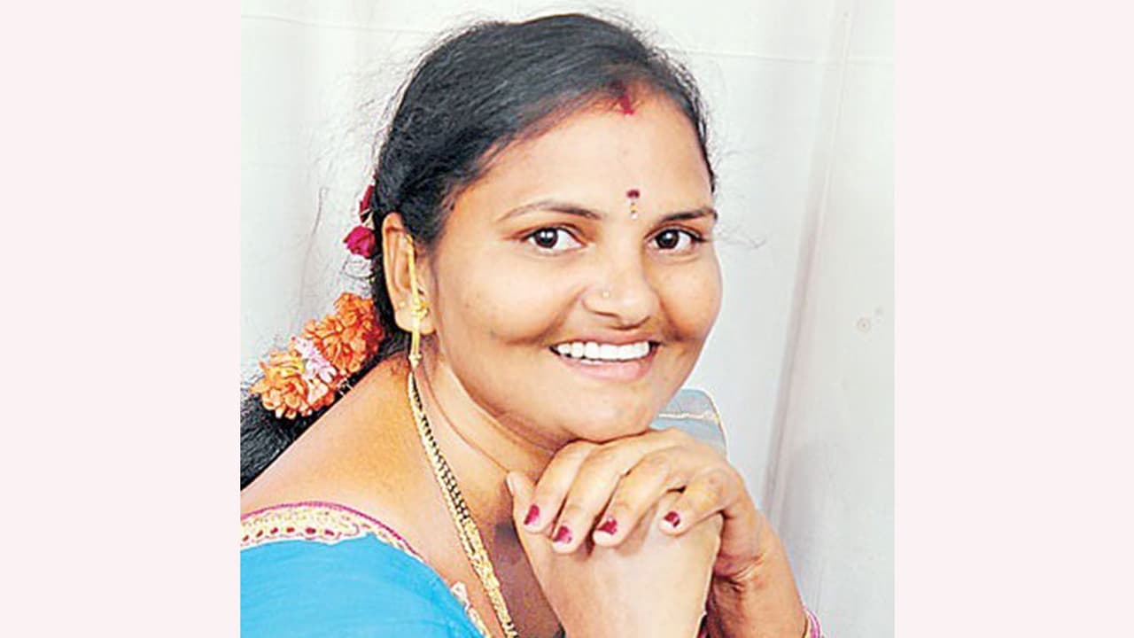 టిడిపి మహిళా నేత హత్యలో అక్రమ సంబంధ ట్విస్ట్ టిడిపి మహిళా నేత హత్యలో అక్రమ సంబంధ ట్విస్ట్