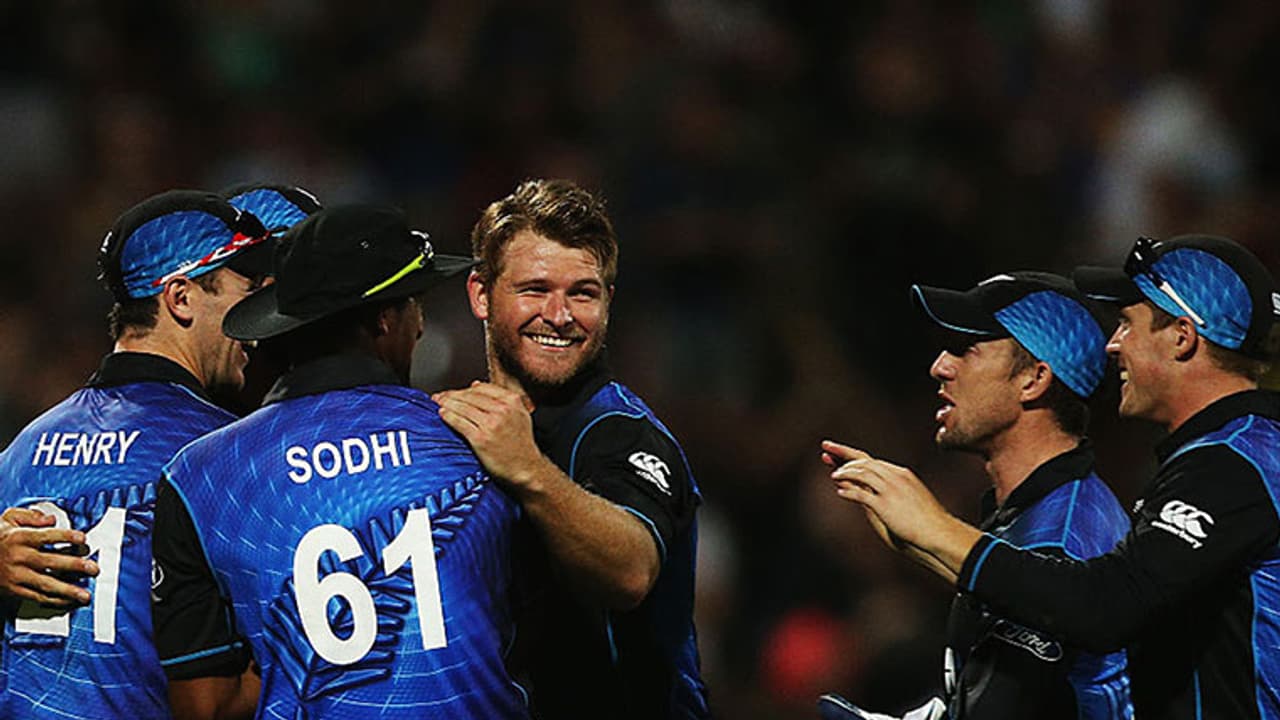 ഇന്ത്യക്കെതിരായ ഏകദിന പരമ്പര; ന്യൂസിലന്ഡ് ടീം പ്രഖ്യാപിച്ചു ഇന്ത്യക്കെതിരായ ഏകദിന പരമ്പര; ന്യൂസിലന്ഡ് ടീം പ്രഖ്യാപിച്ചു