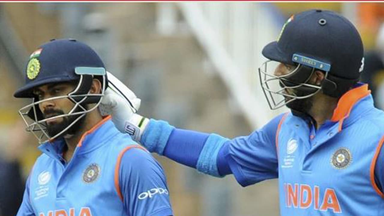 ಭಾರತದದಿಂದ ಭರ್ಜರಿ ಬ್ಯಾಟಿಂಗ್ : ಪಾಕ್'ಗೆ 289 ಟಾರ್ಗೆಟ್ ಭಾರತದದಿಂದ ಭರ್ಜರಿ ಬ್ಯಾಟಿಂಗ್ : ಪಾಕ್'ಗೆ 289 ಟಾರ್ಗೆಟ್