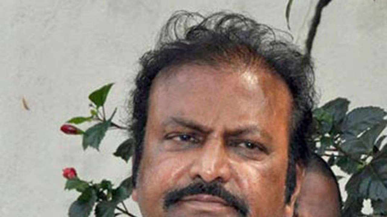 మోహన్ బాబుని కలిసిన టీడీపీ ఎమ్మెల్సీ