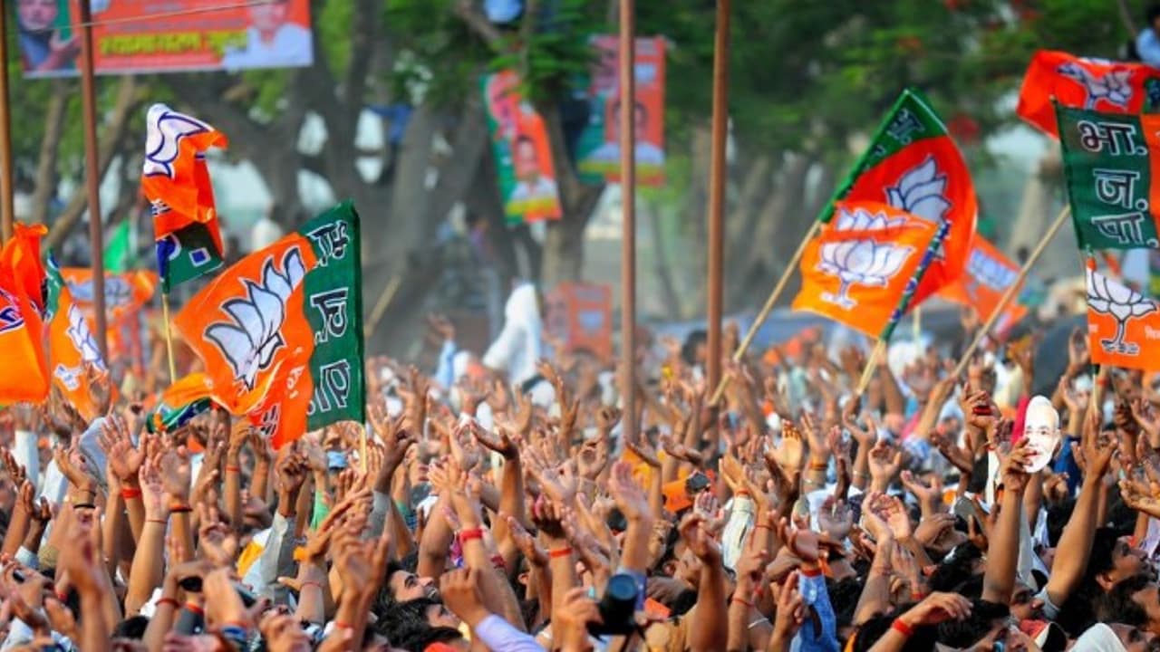 "தமிழகத்தில் நிலையான ஆட்சி அமைய மிகப்பெரிய தடை பாஜக தான்" காங்கிரஸ் கடும் தாக்கு "தமிழகத்தில் நிலையான ஆட்சி அமைய மிகப்பெரிய தடை பாஜக தான்" காங்கிரஸ் கடும் தாக்கு