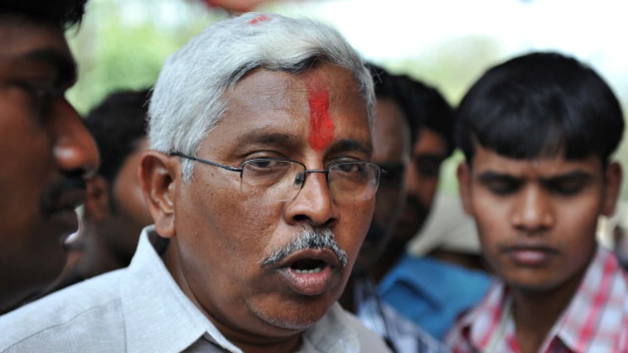 సీట్ల సర్దుబాటు: కాంగ్రెసుతో కోదండరామ్ తాడోపేడో...