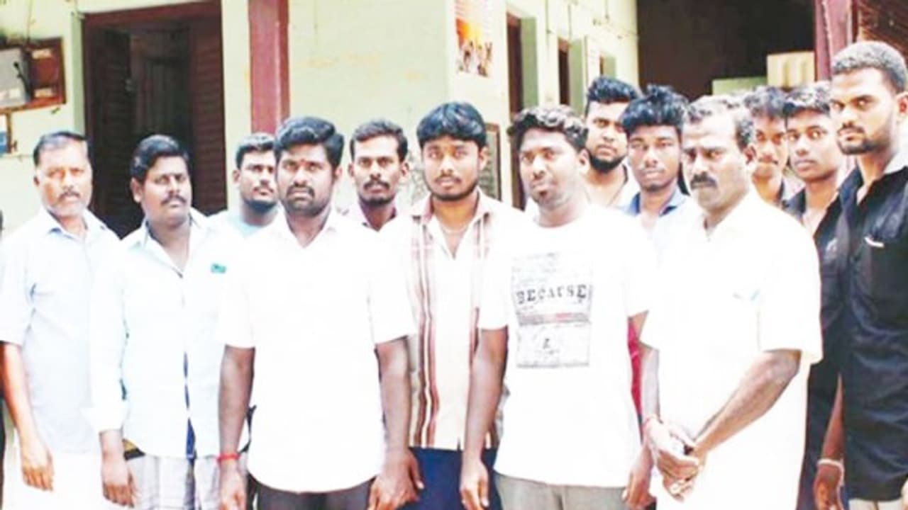 அடிப்படை வசதிகளை நிறைவேற்றித் தரகோரி மணத்தட்டை பகுதி மக்கள் ஆணையரிடம் முறையீடு... அடிப்படை வசதிகளை நிறைவேற்றித் தரகோரி மணத்தட்டை பகுதி மக்கள் ஆணையரிடம் முறையீடு...