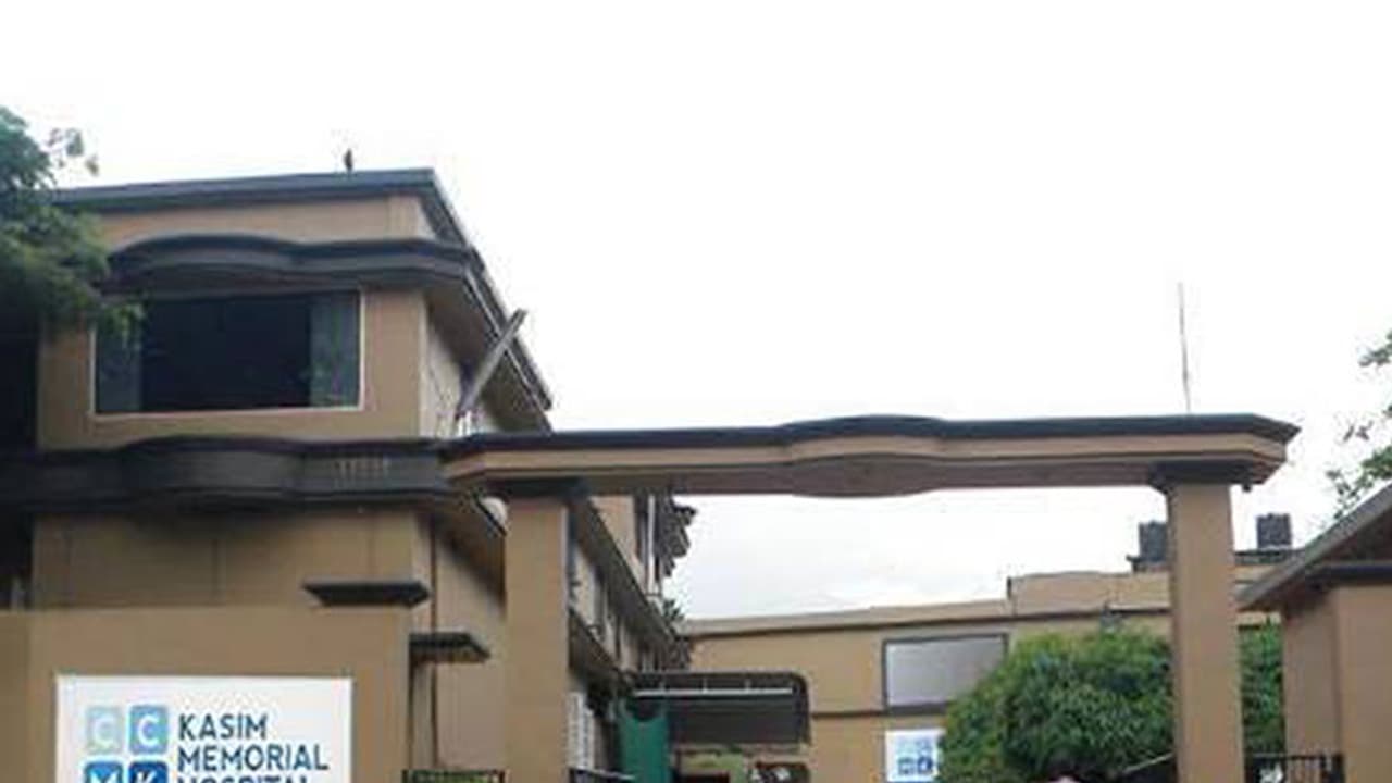 ചാലക്കുടി സി.സി.എം.കെ തുറക്കാന് ധാരണയായി ; ജീവനക്കാരെ ഘട്ടം ഘട്ടമായി തിരിച്ചെടുക്കും ചാലക്കുടി സി.സി.എം.കെ തുറക്കാന് ധാരണയായി ; ജീവനക്കാരെ ഘട്ടം ഘട്ടമായി തിരിച്ചെടുക്കും