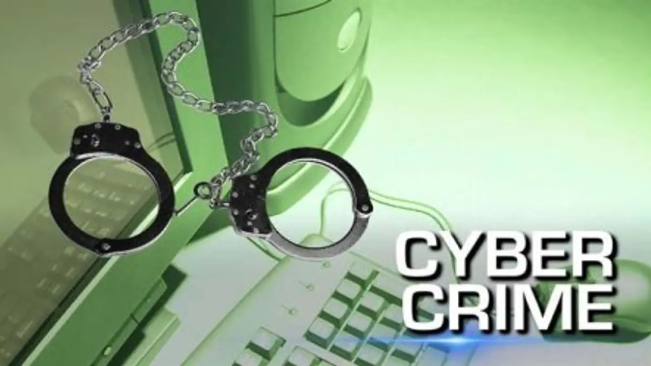 ಪ್ರಚೋದನಾಕಾರಿ ಮೆಸೇಜ್: 60 ಮಂದಿಗೆ ನೋಟಿಸ್..! ಪ್ರಚೋದನಾಕಾರಿ ಮೆಸೇಜ್: 60 ಮಂದಿಗೆ ನೋಟಿಸ್..!