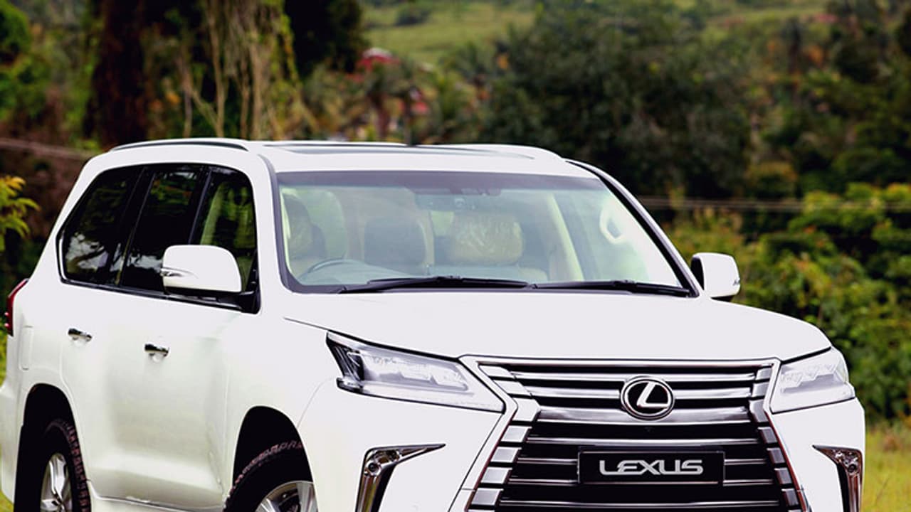 మూడు వరుసలతో విపణిలోకి టయోటా ‘ఆర్ఎక్స్ 450 హెచ్ఎల్’