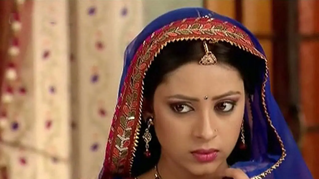 Shocking: Rahul forced Pratyusha into prostitution?