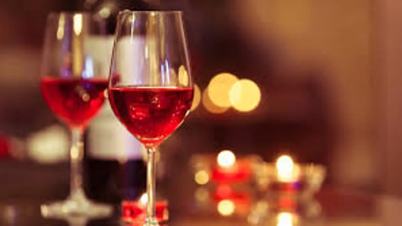 <p>Red wine is one of the most popular alcoholic drinks around. Humans have been consuming the ruby red vino since time immemorial. The drink, which has been an instrument of leisure and relaxation for wine lovers, also comes with a number of health benefits.</p>
