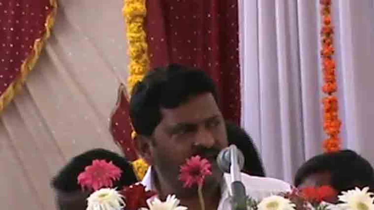 ಕ್ಷೇತ್ರಕ್ಕೆ ಬಂಪರ್ : ಸಿಎಂ ಅಭಿನಂದನೆ ತಿಳಿಸಿದ ಹುಣಸೂರು ಕೈ ಶಾಸಕ